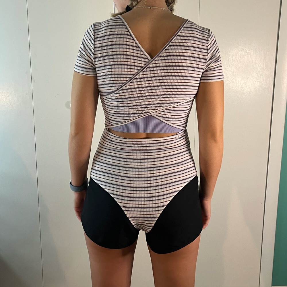 Hollister crisscross bodysuit